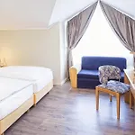 Pure Hotel Daenischer Hof Hotel Altenholz