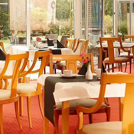 Daenischer Hof By Tulip Altenholz